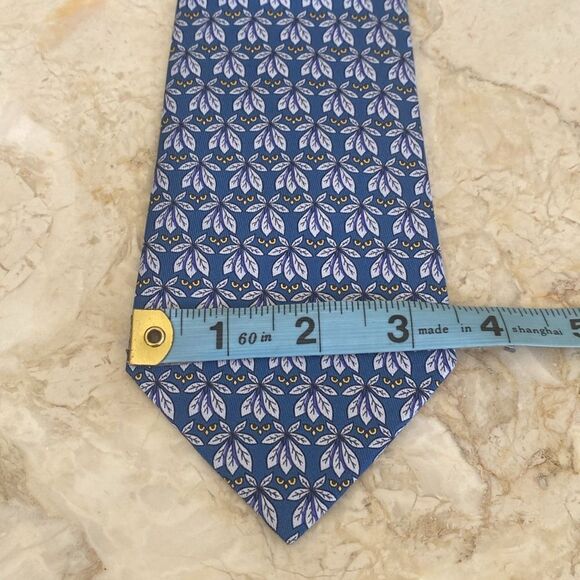 Hermes 100% Silk Owl Eyes Tie - Picture 10 of 10